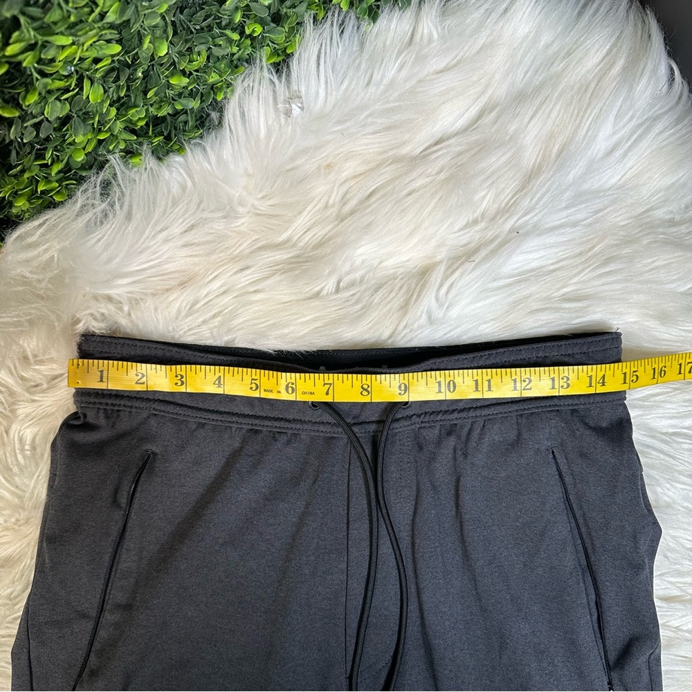NWOT American Eagle Outfitters mens Charcoal Joggers - Picture 5 of 6